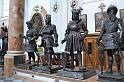 DSC_0222_Hofkerk met 28 levensgrote bronzen beelden die de tpmbe van Maximiliaan bewaken Albrecht Rudolf Philipp clovis